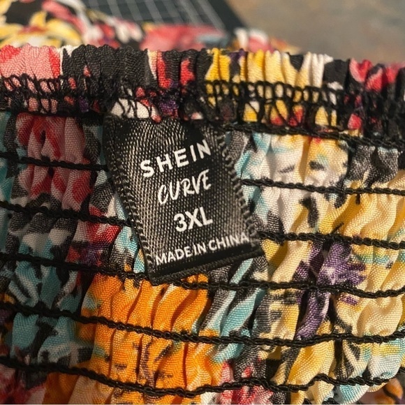 SHEIN Curve 3X Women’s Tank Top Cute Flowy Floral Tank EUC Plus Size - Picture 2 of 5
